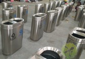 分類垃圾桶被封為正宮，一次性用餐具被打入冷宮